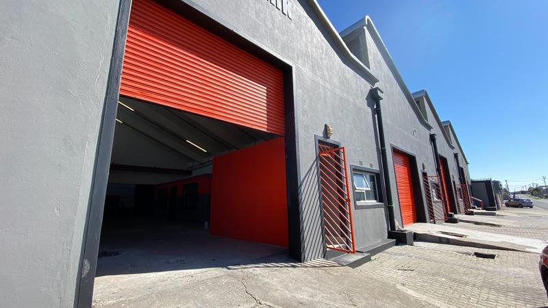 To Let commercial Property for Rent in Maitland Western Cape